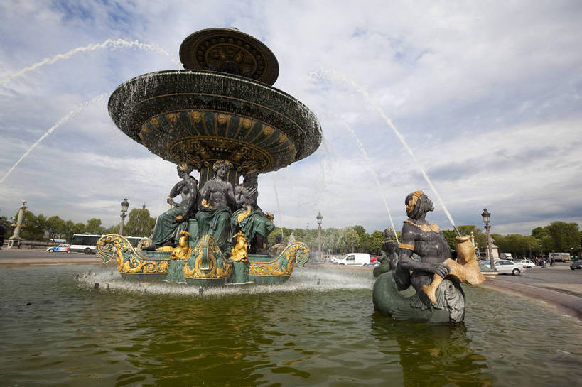 广场,横图,彩色,室外,白天,旅游,度假,美景,名胜古迹,标志建筑,城市,道路,地标,建筑,街道,路,喷泉,公路,雕塑,法国,巴黎,遗迹,艺术,雕像,图片,景观,水池,建筑群,交通,古典,古迹,文物,娱乐,建设,古建筑,地标建筑,享受,休闲,旅游胜地,景色,放松,摄影,文明,古文明,世界文化遗产,协和广场,马路,旅行,传统文化,bj174