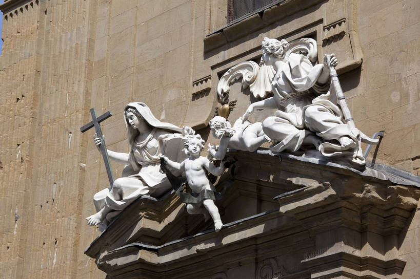 横图,彩色,室外,特写,白天,旅游,度假,名胜古迹,标志建筑,地标,建筑,意大利,佛罗伦萨,神话,遗迹,图片,墙,建筑群,古典,古迹,文化,文物,娱乐,建设,古建筑,地标建筑,享受,休闲,旅游胜地,放松,摄影,文明,传说,希腊神话,古文明,世界文化遗产,米开朗基罗广场,海神,尼普顿,波塞冬,普塞顿,旅行,传统文化,bj174