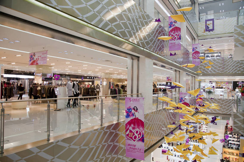 无人,商店,横图,彩色,室内,白天,购物,旅游,消费,超市,橱窗,建筑,商场,北京,中国,服装,图片,豪华,辉煌,现代建筑,金融,百货,摄影,经济,文明,中国文化,选购,贸易,百货公司,发展,血拼,繁荣,购物商场,购物中心,商业中心,三里屯,bj174