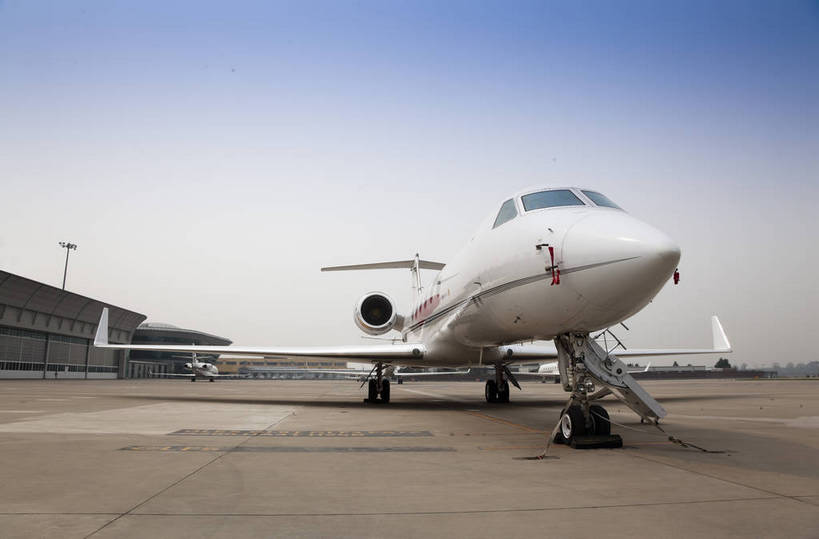 机场,横图,彩色,室外,特写,白天,商务,飞机,建筑,北京,中国,图片,交通,航空,交通工具,运输,摄影,经济,客机,载具,公共场所,发展,繁荣,私人飞机,bj174