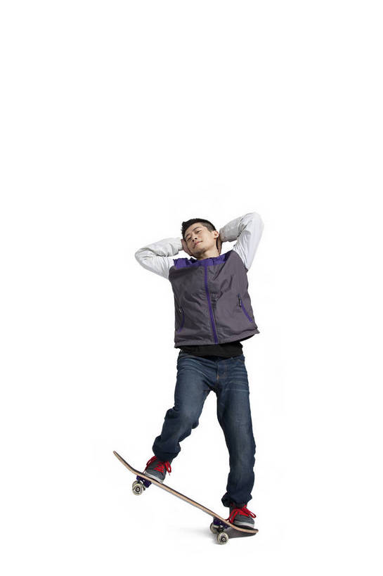东方人,站,竖图,彩色,室内,白天,正面,时尚,跳舞,热情,运动,北京,中国,仅一个人,图片,街头,休闲装,健康,个性,活力,激情,平衡,竖,摄影,滑板,技巧,青春,街舞,酷,嘻哈,踏,弹性,动感,技能,男人,男性,年轻男性,亚洲人,中国人,年轻人,全身,影棚拍摄,愉快,舞蹈,bj174
