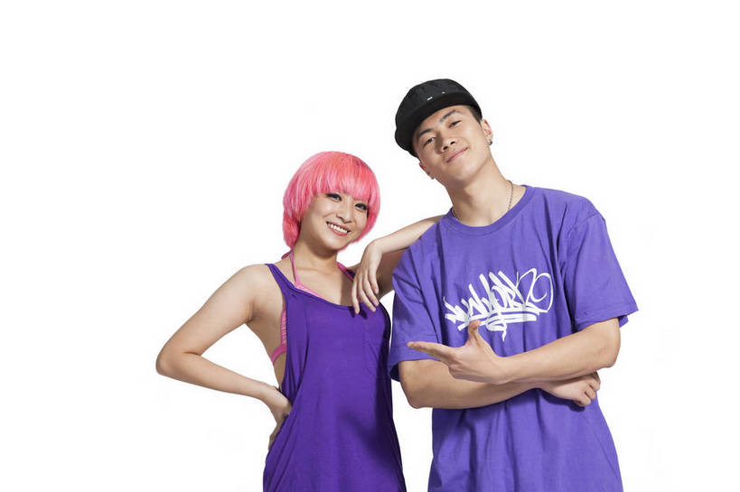 东方人,两个人,伙伴,站,横图,彩色,室内,白天,正面,侧面,时尚,友谊,热情,合作,团队,北京,中国,图片,街头,注视,休闲装,观察,看,手势,健康,个性,活力,激情,美女,平衡,摄影,观看,技巧,青春,街舞,察看,酷,双人舞,嘻哈,关注,舞蹈服,弹性,动感,技能,友情,男人,男性,年轻男性,年轻女性,女人,女性,亚洲人,中国人,年轻人,半身,影棚拍摄,愉快,bj174