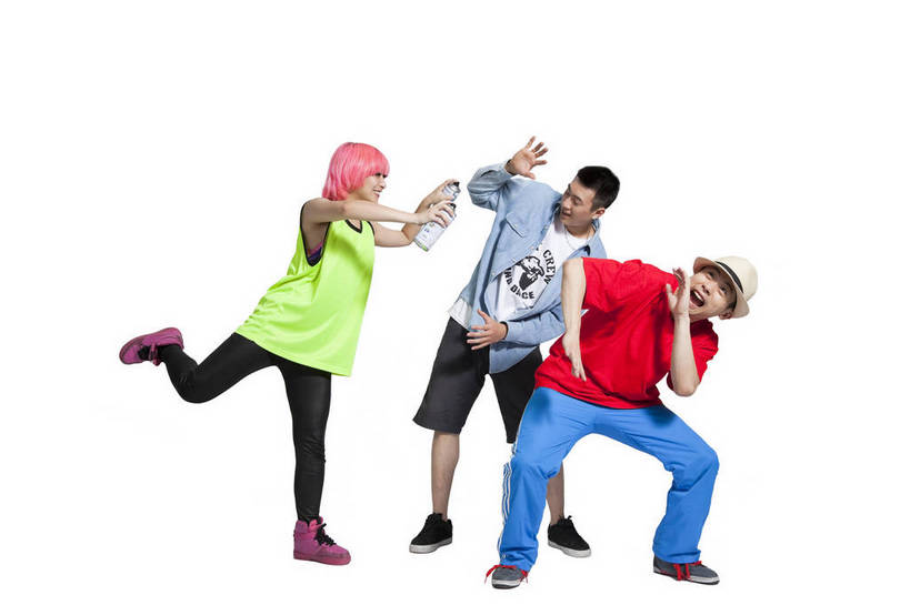 东方人,三个人,伙伴,横图,彩色,室内,白天,正面,侧面,时尚,跳舞,友谊,热情,合作,团队,北京,中国,图片,街头,玩,休闲装,健康,个性,活力,激情,美女,平衡,摄影,技巧,青春,街舞,酷,嘻哈,舞蹈服,弹性,动感,玩笑,技能,友情,男人,男性,年轻男性,年轻女性,女人,女性,亚洲人,中国人,年轻人,全身,影棚拍摄,开心,愉快,舞蹈,bj174