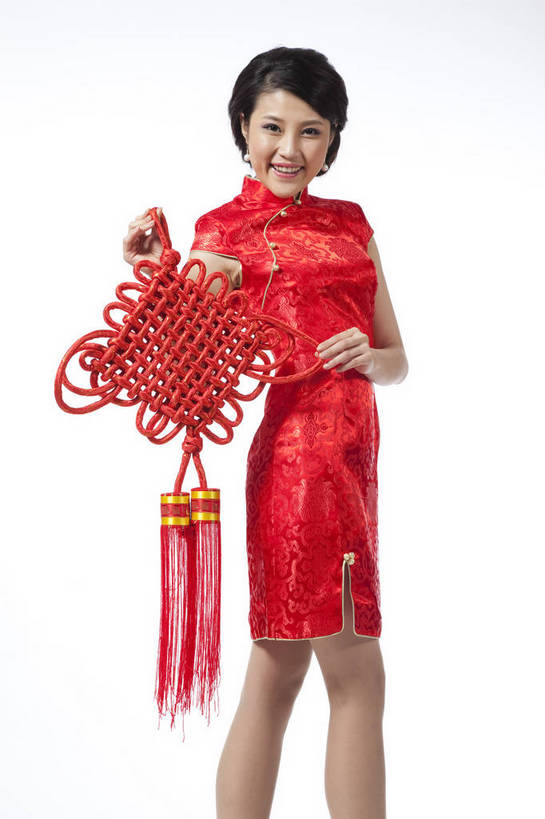 东方人,站,笑,竖图,彩色,室内,白天,抠图,白色背景,侧面,民族服装,时尚,成功,北京,中国,仅一个人,旗袍,节日,庆祝,图片,古典,文化,传统,中国结,庆典,喜庆,成熟,可爱,美女,竖,自信,摄影,生活方式,纪念,青春,优雅,端庄,乐观,妖娆,年轻女性,女人,女性,亚洲人,中国人,年轻人,半身,影棚拍摄,礼服,愉快,红衣,bj174