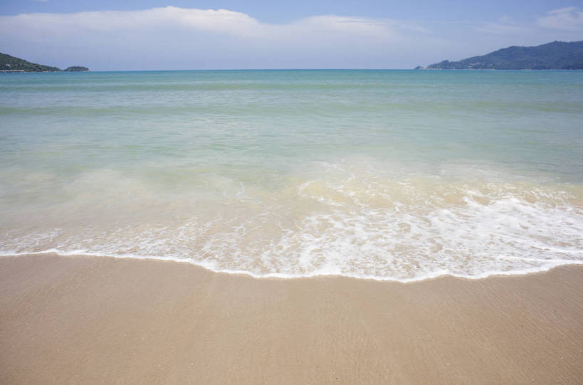 无人,宾馆,横图,彩色,室外,白天,旅游,度假,美景,名胜古迹,沙滩,标志建筑,地标,建筑,酒店,泰国,亚洲,遗迹,图片,海平面,古迹,文物,娱乐,建设,古建筑,普吉岛,自然,海水,享受,休闲,旅游胜地,放松,摄影,东南亚,酒家,旅社,海滨,古文明,泰王国,普吉,海,海滩,旅行,客店,客栈,旅店,旅馆,商旅,巴通海滩,bj174