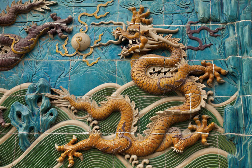 无人,公园,横图,彩色,室外,特写,白天,旅游,度假,名胜古迹,标志建筑,地标,建筑,北海公园,北京,中国,遗迹,艺术,龙,雕刻,浮雕,图片,古迹,文物,娱乐,建设,古建筑,享受,休闲,旅游胜地,放松,摄影,琉璃,古代建筑,文明,中国文化,古文明,影壁,皇家园林,九龙壁,旅行,bj174