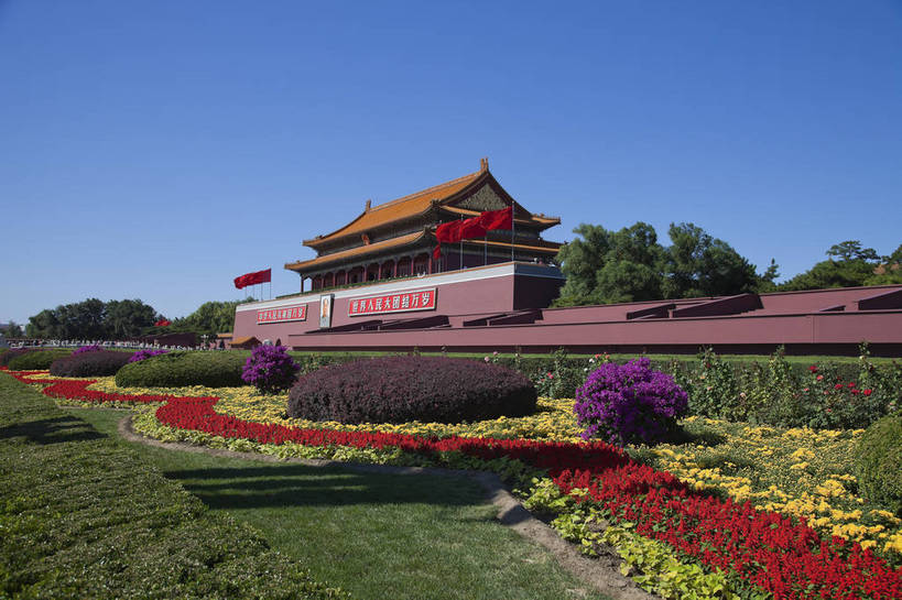 无人,故宫,天安门,广场,横图,彩色,室外,白天,旅游,度假,名胜古迹,标志建筑,地标,建筑,北京,天安门广场,中国,遗迹,花坛,图片,建筑群,古典,古迹,文物,娱乐,建设,古建筑,享受,休闲,旅游胜地,放松,摄影,城楼,文明,中国文化,气氛,长安街,古文明,国庆节,旅行,bj174