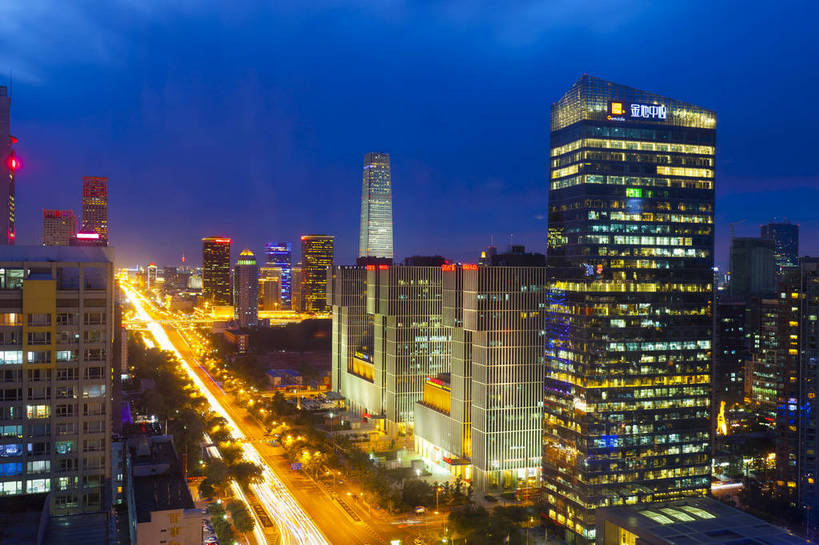 无人,横图,俯视,彩色,室外,旅游,办公楼,城市风光,城市,大厦,道路,建筑,夜景,北京,中国,亚洲,图片,建筑群,交通,首都,辉煌,现代建筑,旅游胜地,摄影,文明,东亚,发展,中华人民共和国,北京市,京,北平,华北地区,灯火辉煌,繁荣,旅行,北京CBD,北京商务中心区,中国北京大北窑,国贸,中国国际贸易中心,中国国贸,华贸中心,bj174