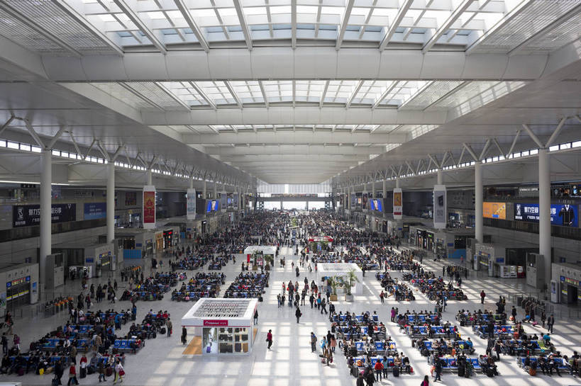 火车站,横图,彩色,室外,白天,旅游,上海,中国,图片,交通,辉煌,交通工具,旅游胜地,摄影,公共设施,文明,发展,上海火车站,候车大厅,繁荣,旅行,bj174