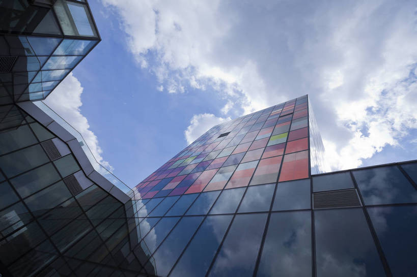 无人,家,商店,横图,彩色,室外,特写,白天,仰视,旅游,时尚,建筑,商场,北京,中国,图片,房屋,屋子,辉煌,现代建筑,楼房,商业街,玻璃房,住宅,旅游胜地,摄影,文明,发展,阳光房,繁荣,旅行,房子,三里屯,bj174