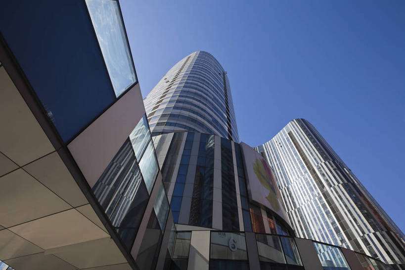 无人,家,商店,横图,彩色,室外,特写,白天,仰视,旅游,时尚,建筑,商场,北京,中国,图片,房屋,屋子,辉煌,现代建筑,楼房,商业街,玻璃房,住宅,旅游胜地,摄影,文明,发展,阳光房,繁荣,旅行,房子,三里屯,bj174