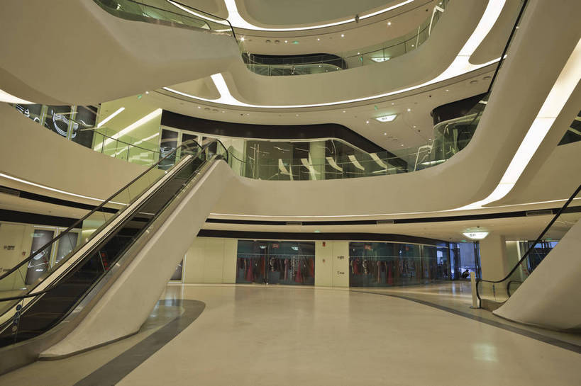 无人,横图,彩色,室内,白天,旅游,办公楼,城市风光,城市,大厦,建筑,商场,北京,中国,亚洲,图片,扶梯,建筑群,首都,辉煌,大厅,现代建筑,旅游胜地,摄影,文明,金融中心,东亚,发展,中华人民共和国,北京市,京,北平,华北地区,繁荣,旅行,购物中心,朝阳门,银河SOHO,bj174