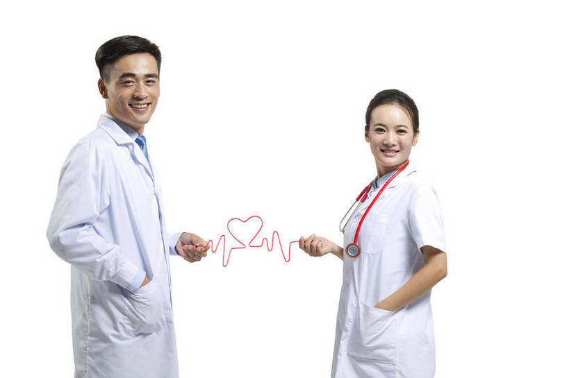 东方人,中年人,心脏,两个人,伙伴,医生,护士,医院,站,微笑,横图,彩色,室内,白天,抠图,白色背景,侧面,友谊,成功,合作,北京,中国,研究,图片,美丽,模型,听诊器,医护人员,医疗人员,健康,展示,成熟,活力,自信,摄影,优雅,医疗,白大褂,诊疗,精明,协作,男人,男性,年轻男性,年轻女性,女人,女性,亚洲人,中国人,年轻人,心,大夫,半身,影棚拍摄,愉快,人体模型,bj174