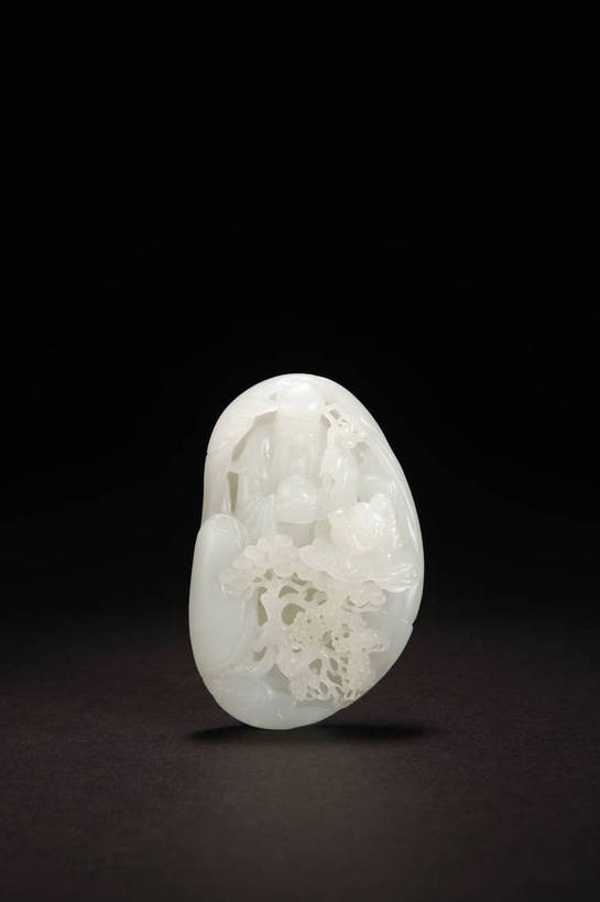 竖图,彩色,室内,白天,静物,工艺美术品,玉,雕塑,北京,中国,风俗,神话,艺术,装饰,雕刻,雕像,图片,艺术品,古典,文化,文物,传统,工艺品,健康,精神,摄影,玉雕,摆件,古董,纪念,工艺,美术,神仙,珍贵,黑背景,古物,文明,中国文化,主题,珍藏,传说,精美,陈列,寿星,古玩,功能,美学,长寿,安康,康健,古代文明,制度,长命,中国神话,影棚拍摄,南极老人星,老人星,保藏,收藏,传统文化,bj174