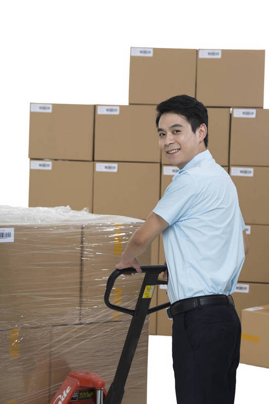 东方人,成年人,一个人,站,推,搬运,竖图,彩色,室内,白天,留白,抠图,白色背景,工作服,制服,满意,幸福,骄傲,安全,信心,技术,科技,北京,中国,亚洲,许多,检查,工作,图片,推车,纸箱,防护,很多,年轻,仓库,黄种人,现代,货物,车,交通工具,行业,职业,健康,机械,工程车,活力,自信,工业,管理员,摄影,堆放,储藏,保护,存储,厂房,工程,叉车,效率,储存,载具,保险,专业,检验,搬运车,单人,流转,管理人员,东亚,物流,保全,周全,安稳,安定,可靠,乐观,交通运输,搜检,责任,工作车,产业,单独,查察,查抄,检察,审查,管理,平安,认真,男人,男性,年轻男性,亚洲人,中国人,年轻人,半身,影棚拍摄,商业,平板车,贮存,仓库管理员,库管,手动液压叉车,bj174