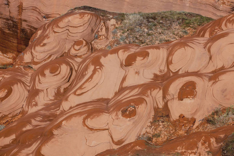 无人,横图,全景,俯视,室外,白天,旅游,度假,美景,山,山脉,日光,中国,亚洲,壮观,地形,景点,景观,山路,娱乐,东方,红色,风景,自然,享受,休闲,景色,放松,幻想,摄影,风光,干旱,自然风光,神奇,外景,东亚,地貌,丹霞地貌,陕西,陕西省,出色,杰出,卓越,奇妙,中华人民共和国,西北地区,陕,榆林,榆林市,独特,地质学,波浪谷,彩图,旅行,地势,靖边,靖边县,bj174