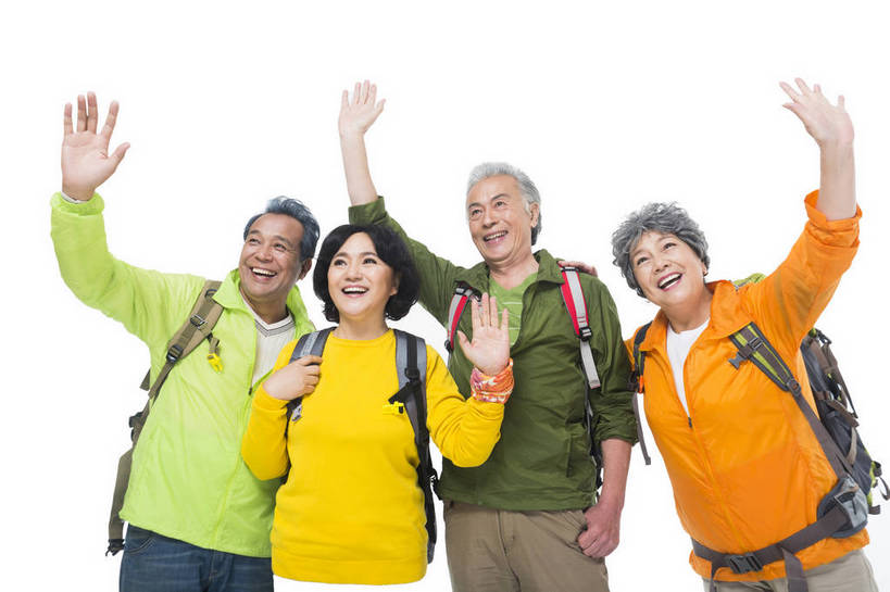 东方人,成年人,中年人,老年人,头发,四个人,人群,伙伴,朋友,站,笑,微笑,露齿笑,横图,彩色,照片,白色背景,仰视,锻炼,旅游,度假,快乐,兴奋,友谊,幸福,团队,秋季,北京,中国,亚洲,服装,节日,庆祝,并排,图片,年轻,生活,打招呼,挥手,注视,休闲装,黄种人,文化,娱乐,衣服,白色,背包,春季,观察,看,手势,招手,郊游,庆典,休闲,游玩,健康,休闲服,放松,活力,精神,乐趣,亲密,自信,摄影,服饰,生活方式,观看,靠近,纪念,假期,察看,退休,享乐,愉悦,关爱,关注,娱乐活动,亲近,爱好,玩乐,户外运动,结伴,装备,周末,东亚,陪同,重阳节,情感,乐观,陪伴,无忧无虑,友情,老年男性,老年女性,男人,男性,女人,女性,亚洲人,中国人,半身,低角度拍摄,影棚拍摄,旅行,欢乐,开心,愉快,登高节,老年节,打手势,运动装,伴随,bj174