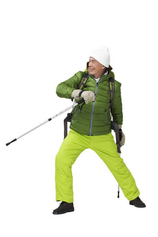 东方人,成年人,老年人,头发,一个人,攀登,微笑,竖图,彩色,照片,白色背景,锻炼,旅游,度假,快乐,探险,幸福,北京,中国,亚洲,服装,图片,冬季,年轻,生活,休闲装,黄种人,娱乐,一个,衣服,白色,背包,郊游,休闲,游玩,健康,休闲服,放松,活力,精神,乐趣,自信,摄影,服饰,前进,生活方式,单个,拐杖,羽绒服,手杖,假期,退休,享乐,愉悦,娱乐活动,爱好,玩乐,户外运动,装备,单人,防寒服,滑雪服,挑战,周末,东亚,乐观,单独,无忧无虑,老年男性,男人,男性,亚洲人,中国人,步行,登山,爬山,全身,影棚拍摄,旅行,欢乐,开心,愉快,bj174