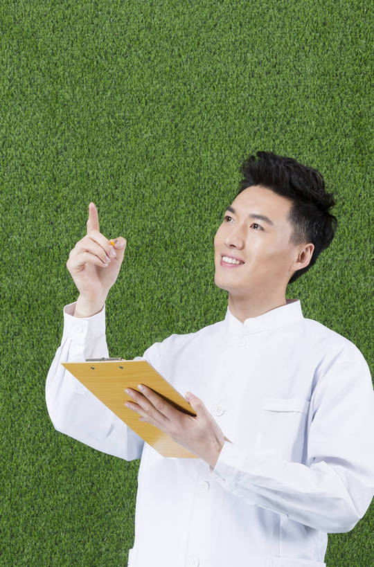 东方人,成年人,一个人,竖图,彩色,工作服,制服,快乐,信心,草地,草坪,北京,中国,亚洲,仅一个男性,仅一个人,绿色背景,图片,黄种人,仅一个年轻男性,绿色,草皮,放松,自信,摄影,愉悦,单人,东亚,工作制服,单独,男人,男性,年轻男性,亚洲人,中国人,年轻人,半身,影棚拍摄,工作套服,开心,愉快,bj174