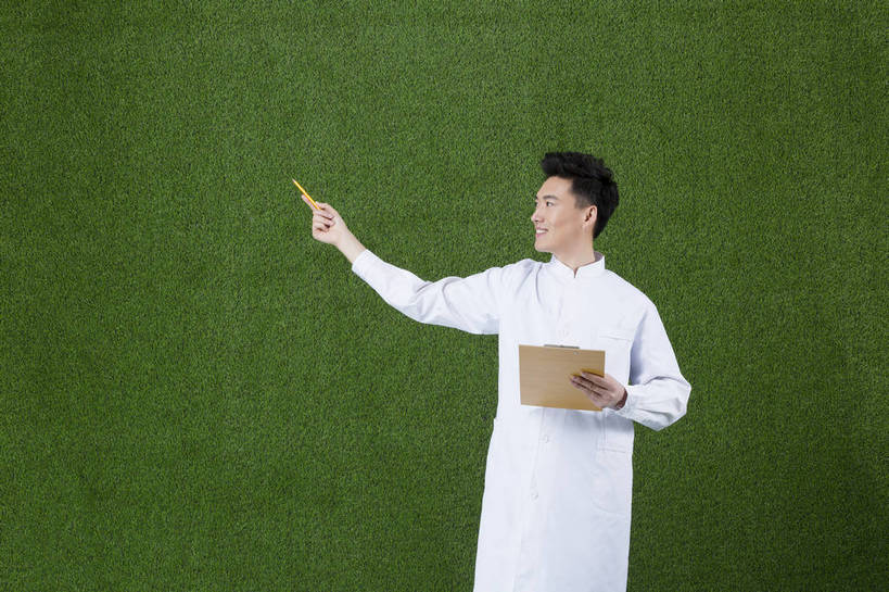 东方人,成年人,一个人,横图,彩色,工作服,制服,快乐,信心,草地,草坪,北京,中国,亚洲,仅一个男性,仅一个人,绿色背景,图片,黄种人,仅一个年轻男性,绿色,草皮,放松,自信,摄影,愉悦,单人,东亚,工作制服,单独,男人,男性,年轻男性,亚洲人,中国人,年轻人,半身,影棚拍摄,工作套服,开心,愉快,bj174