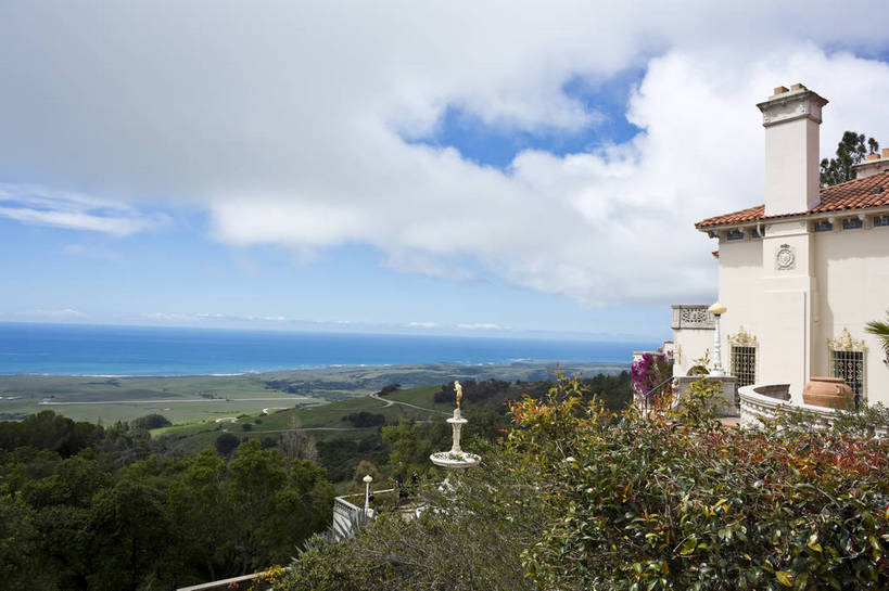 无人,横图,彩色,室外,白天,旅游,度假,名胜古迹,标志建筑,地标,建筑,雕塑,美国,遗迹,雕刻,雕像,城堡,景点,古典,古迹,历史,文化,文物,娱乐,建设,古建筑,住宅,白云,风景,蓝天,天空,享受,休闲,旅游胜地,放松,摄影,晴天,工艺,华丽,北美,北美洲,富有,加利福尼亚,华贵,美洲,经典,外景,古文明,加州,加利福尼亚州,金州,黄金州,北亚美利加洲,亚美利加洲,赫斯特城堡,圣西蒙,旅行,美利坚合众国,bj174