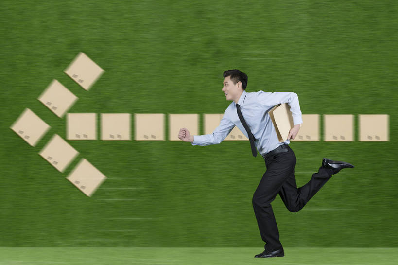 东方人,成年人,一个人,商务人士,起跑线,跑,微笑,横图,彩色,照片,衬衫,商务,快乐,热情,信心,竞争,赛跑,草地,草坪,拼图,北京,中国,亚洲,仅一个男性,仅一个人,绿色背景,正装,符号,图片,领带,文件夹,速度,职业装,黄种人,方向,数码合成,箭头,仅一个年轻男性,绿色,自然,草皮,职业,动力,活力,自信,创意,摄影,道具,合同,环境,生态,姿态,成就,文档,努力,目标,选择,田径运动,梦想,单人,东亚,环境保护,乐观,活页夹,单独,开端,竞赛,男人,男性,年轻男性,亚洲人,中国人,年轻人,白领,全身,影棚拍摄,办公室职员,就业,bj174