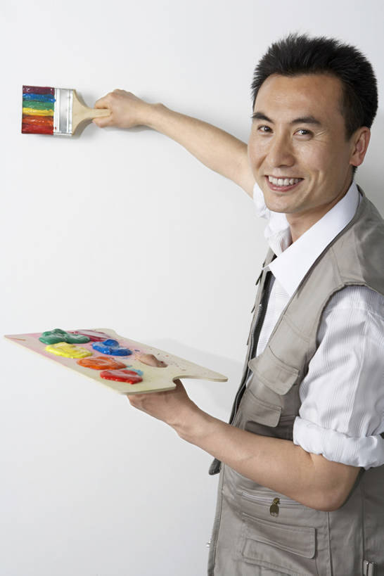 东方人,成年人,一个人,建筑工人,办公室,笑,微笑,露齿笑,竖图,彩色,室内,特写,侧面,衬衫,商务,快乐,满意,幸福,信心,建筑业,技术,北京,中国,亚洲,握,装饰,工作,墙,刷,注视,休闲装,画笔,建筑工地,观察,看,站着,职业,握着,摄影,观看,技巧,马甲,五颜六色,色彩斑斓,工程,察看,创造力,调色板,享乐,练习,关注,运送,作画,出示,手艺,改变,油漆工,五彩缤纷,挑战,东亚,五彩斑斓,技能,技艺,五光十色,男人,男性,年轻男性,亚洲人,中国人,年轻人,设计,画画,半身,彩图,妙技,壁纸刷,本领,改进,工人阶级,油画颜料,bj175
