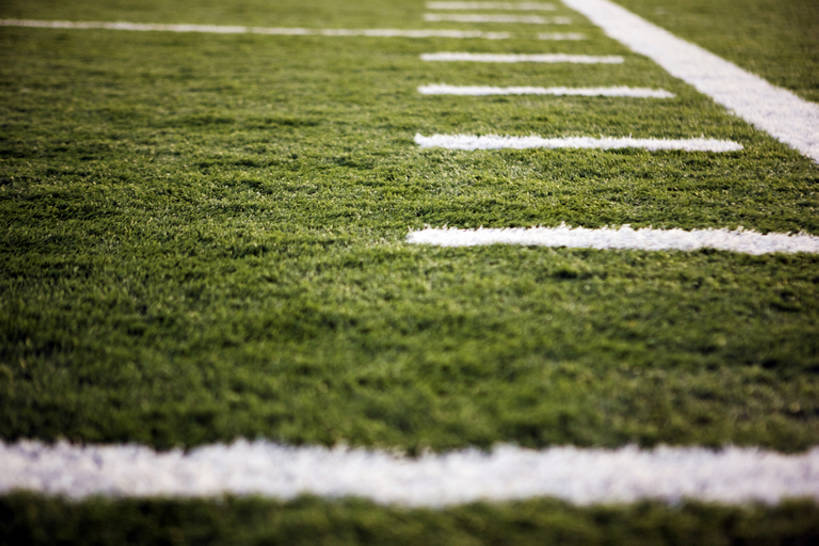 无人,足球场,体育馆,运动场,横图,室外,白天,正面,运动,橄榄球,草地,格子,球场,体育场,草,绿色,白色,摄影,运动馆,彩图,全框架,bj175