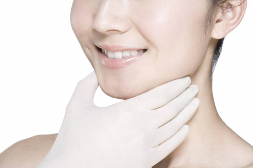 东方人,成年人,脸,头,脸颊,下巴,手,裸体,一个人,笑,微笑,露齿笑,横图,特写,留白,抠图,白色背景,美容,快乐,幸福,安全,北京,中国,亚洲,仅一个年轻女性,仅一个女性,仅一个人,握,服装,防护,美丽,休闲装,干净,裸露,东方,肩膀,衣服,白色,手套,保养,休闲,健康,休闲服,规划,决定,握着,保健,摄影,服饰,皮肤,保护,光滑,享乐,裸,保险,改变,东亚,纯净,保全,周全,安稳,安定,防护手套,细腻,平滑,炽热,美化,平安,年轻女性,女人,女性,亚洲人,中国人,年轻人,头部,脸部,脸蛋,面部,触摸,彩图,影棚拍摄,欢乐,整形手术,抗衰老,bj175