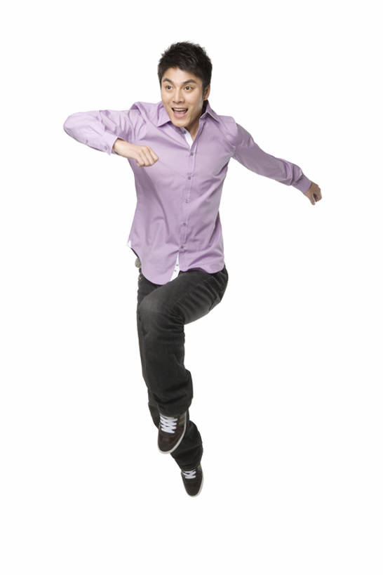 东方人,一个人,跳,笑,微笑,露齿笑,竖图,白色背景,正面,衬衫,快乐,兴奋,幸福,北京,中国,亚洲,仅一个男性,仅一个人,半空,大喊,牛仔裤,刺激,仅一个年轻男性,张嘴,活力,摄影,影棚,动作,酷,现代舞,摄影棚,肖像,张大嘴巴,东亚,无忧无虑,男人,男性,年轻男性,亚洲人,中国人,年轻人,张开嘴,舞者,彩图,全身,影棚拍摄,欢乐,拍摄,舞蹈,bj175