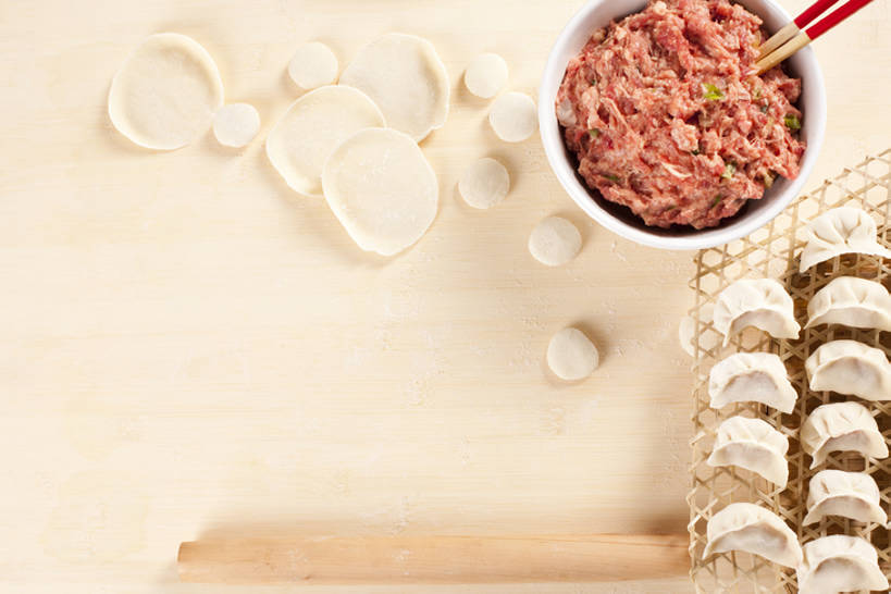 无人,横图,留白,静物,春节,准备,擀面杖,食品,饺子,案板,主食,饮食,摄影,中国文化,彩图,牛肉末,小麦面粉,bj175