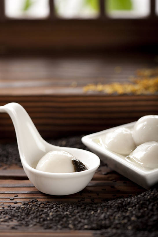 无人,竖图,特写,桂花,静物,元宵节,节日,芝麻,食品,盘子,汤匙,碗,摄影,中国文化,汤圆,东亚文化,彩图,影棚拍摄,传统文化,传统节日,bj175