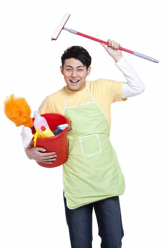 东方人,成年人,一个人,家庭,笑,微笑,露齿笑,竖图,白色背景,正面,家务,快乐,幸福,安全,北京,中国,亚洲,仅一个男性,桶,围裙,拿着,注视,牛仔裤,休闲装,干净,清洁剂,拖把,容器,观察,看,清洁,温暖,温馨,一家人,乐趣,摄影,影棚,观看,储藏,和睦,察看,享乐,储存,关注,近景,摄影棚,肖像,忙碌,东亚,北京市,去污,洁净,清洗剂,男人,男性,年轻男性,亚洲人,中国人,年轻人,彩图,影棚拍摄,欢乐,拍摄,除菌,融洽,贮存,清洁产品,家务劳动,bj175