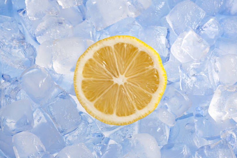 无人,横图,彩色,特写,留白,柠檬,静物,水果,中国,亚洲,结冰,冰块,食品,饮食,健康,素食,成熟,冷,摄影,有机食品,生活方式,五颜六色,色彩斑斓,维生素,简单,清新,横截面,五彩缤纷,东亚,柑橘属,健康食物,纯净,五彩斑斓,五光十色,彩图,影棚拍摄,膳食纤维,bj175
