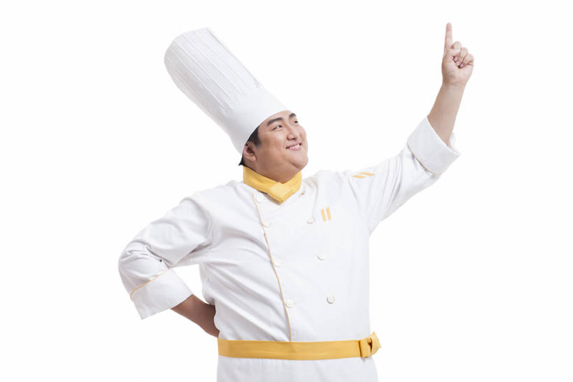 东方人,成年人,一个人,笑,微笑,露齿笑,横图,留白,抠图,白色背景,正面,制服,快乐,幸福,热情,信心,技术,北京,中国,亚洲,仅一个男性,仅一个人,正装,方向,手叉腰,仅一个年轻男性,向上看,站着,职业,摄影,生活方式,技巧,领导,指着,出示,手艺,厨师帽,厨师服,东亚,技能,技艺,把握,男人,男性,年轻男性,亚洲人,中国人,年轻人,主厨,半身,彩图,影棚拍摄,妙技,本领,掌控,bj175