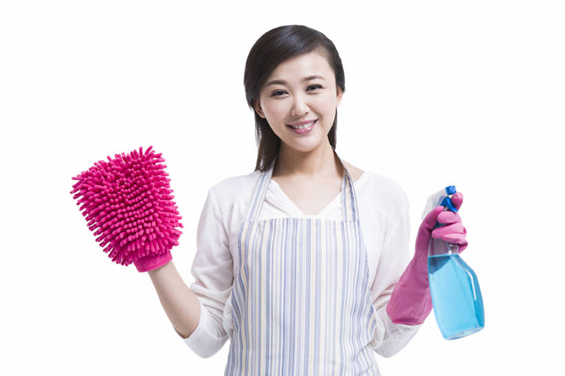 东方人,成年人,中年人,老年人,一个人,家庭主妇,笑,微笑,露齿笑,横图,留白,抠图,白色背景,正面,家务,快乐,幸福,安全,北京,中国,亚洲,仅一个女性,仅一个人,擦,握,工具,围裙,注视,休闲装,干净,抹布,清洁剂,观察,看,清洁,站着,仅一个中年女性,擦洗,握着,摄影,生活方式,观看,察看,卫生,消毒,享乐,喷雾瓶,关注,努力,肖像,保洁,忙碌,东亚,去污,洁净,清洗剂,老年女性,女人,女性,中年女性,亚洲人,中国人,玻璃杯,清洗,半身,彩图,影棚拍摄,欢乐,除菌,清洁产品,例行公事,家务劳动,bj175