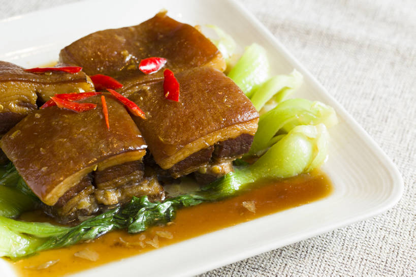 无人,横图,特写,吃饭,晚餐,午餐,蔬菜,静物,北京,中国,亚洲,青菜,红烧,肉,熟食,美味,食品,饮品,传统,猪肉,饮食,餐饮,食物,饮料,盘子,中国菜,红烧肉,摄影,块状,膳食,可口,清新,中国文化,五花肉,肉制品,东亚,东坡肉,主菜,适口,彩图,传统文化,bj175