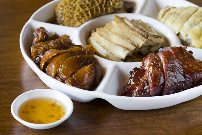 点心,烤鸭,面包,无人,横图,特写,吃饭,晚餐,午餐,鸡,静物,餐具,北京,中国,亚洲,切开,丰富,肉,熟食,美味,食品,面点,饮品,吐司,传统,鸭肉,肉类,饮食,餐饮,食物,糕点,饮料,盘子,茶碟,中国菜,切,摄影,多样,法式面包,膳食,可口,清新,中国文化,选择,剖面,肉食,肉制品,吐司面包,东亚,鸡胸肉,主菜,切面,开胃酱,适口,彩图,多士,听型面包,肘子,传统文化,盐水鸭,bj175