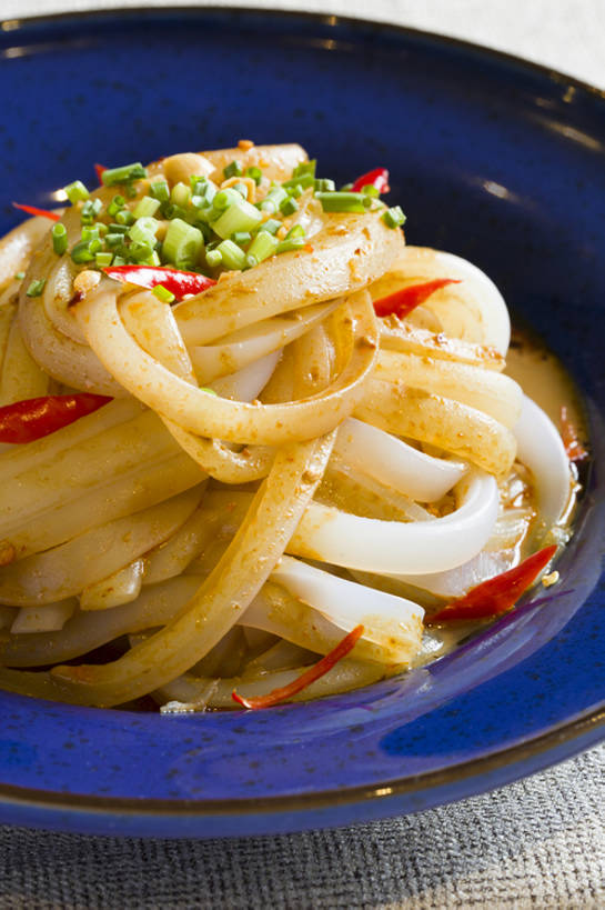 无人,竖图,特写,吃饭,晚餐,午餐,静物,餐具,北京,中国,亚洲,熟食,美味,食品,饮品,传统,凉皮,饮食,餐饮,食物,饮料,碗,中国菜,摄影,凉粉,膳食,可口,清新,中国文化,东亚,适口,彩图,传统文化,bj175