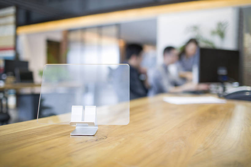 东方人,成年人,中年人,三个人,同事,商务人士,工程师,技术人员,商务男性,商务女性,办公室,横图,室内,白天,侧面,衬衫,商务,成功,合作,团队,集体,信心,显示器,互联网,技术,桌子,城市,玻璃,北京,中国,亚洲,连接,套装,透明,工作,屏幕,眼镜,触摸屏,联系,显示屏,现代,队伍,模型,职业,亲密,摄影,生活方式,触控板,创造力,领导,享乐,企业,公司,成就,努力,液晶显示器,商务装,便携式,合伙,领袖,工薪阶层,平板电脑,输出设备,东亚,发展,陪同,无线电技术,技能,陪伴,男人,男性,年轻男性,年轻女性,女人,女性,中年男性,白种人,亚洲人,中国人,年轻人,白领,上班族,设计,技术员,沟通,坐着,半身,彩图,衬衣,办公室职员,计算机软件,程序员,伴随,bj175