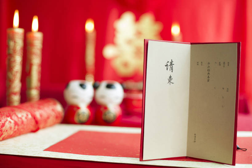 无人,新娘,新郎,横图,特写,留白,婚礼,快乐,幸福,运气,桌子,静物,蜡烛,北京,中国,亚洲,准备,开,风俗,庆祝,装饰,娃娃,烛光,一对,古典,结婚,浪漫,传统,古代,红色,点燃,喜庆,汉字,精神,摄影,纪念,卷,仪式,风格,中国文化,典礼,古典风格,喜字,东亚,空白,制度,彩图,影棚拍摄,高兴,请柬,传统文化,洞房,喜烛,bj175