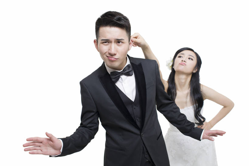 东方人,成年人,耳朵,两个人,夫妻,丈夫,妻子,新娘,新郎,拉,横图,抠图,白色背景,正面,婚纱,爱情,婚礼,时尚,快乐,北京,中国,亚洲,服装,正装,沮丧,生气,庆祝,领结,结婚,浪漫,现代,手叉腰,站着,温暖,温馨,喜庆,皱眉,恩爱,淘气,恋人,摄影,生活方式,纪念,马甲,害怕,幽默,惊吓,悲伤,严肃,和睦,伤心,暴力,变形,恐怖,难过,神圣,痛苦,扮鬼脸,问题,蜜月,进攻,东亚,陪同,新婚,燕尾服,悲哀,支配,哀痛,悲戚,悲痛,陪伴,开端,欺凌,认真,男人,男性,年轻男性,年轻女性,女人,女性,亚洲人,中国人,年轻人,耳,耳部,夫妇,情侣,张开手臂,半身,彩图,影棚拍摄,礼服,高兴,伴侣,融洽,订婚,广角,伴随,bj175