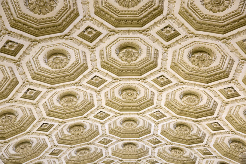 无人,横图,室内,白天,仰视,旅游,度假,名胜古迹,天花板,标志建筑,地标,建筑,意大利,欧洲,罗马,花纹,艺术,装饰,雕刻,图案,屋顶,建筑群,古典,历史,娱乐,建设,享受,休闲,放松,摄影,旧的,古典风格,远古,欧洲文化,威尼斯广场,式样,彩图,低角度拍摄,旅行,bj175