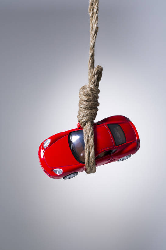 无人,花园,竖图,特写,留白,商务,失败,风险,花圃,汽车,静物,北京,中国,亚洲,吊挂,捆扎,悬挂,灰色背景,小的,倾斜,挂,红色,绳子,概念,压力,打结,金融,投资,摄影,捆绑,危机,东亚,绑缚,想法,绞刑,危险,玩具车,小花园,彩图,影棚拍摄,bj175