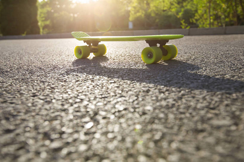 无人,横图,室外,白天,留白,正面,镜头眩光,旅游,度假,美景,路,静物,北京,日光,中国,亚洲,景观,娱乐,树,天空,自然,享受,休闲,景色,放松,摄影,滑板,柏油路,自然风光,逆光,沥青,东亚,彩图,滑板运动,bj175