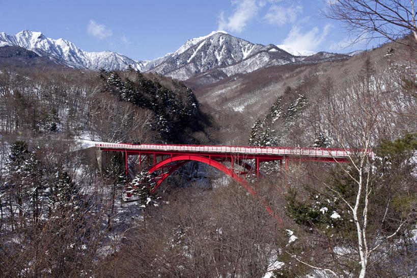 无人,横图,室外,白天,美景,山,雪,日本,覆盖,冰,地形,景观,山顶,冬天,桥,树,红色,风景,自然,景色,寒冷,摄影,宁静,自然风光,山梨县,八岳山,彩图,bj175