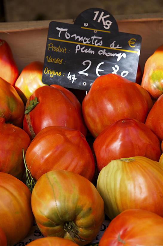 无人,竖图,特写,蔬菜,西红柿,法国,欧洲,许多,丰富,食品,很多,红色,零售,摄影,价格标签,彩图,bj175