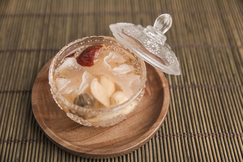 无人,横图,百合花,静物,中国,亚洲,竹制,盖子,莲子,汤,美味,食品,饮品,营养,餐盘,饮食,食物,饮料,碗,中国菜,甜食,摄影,银耳,竹制品,可口,东亚,健康食物,适口,寿司帘,寿司席,寿司竹,寿司竹卷,寿司竹席,彩图,枣糕,bj175