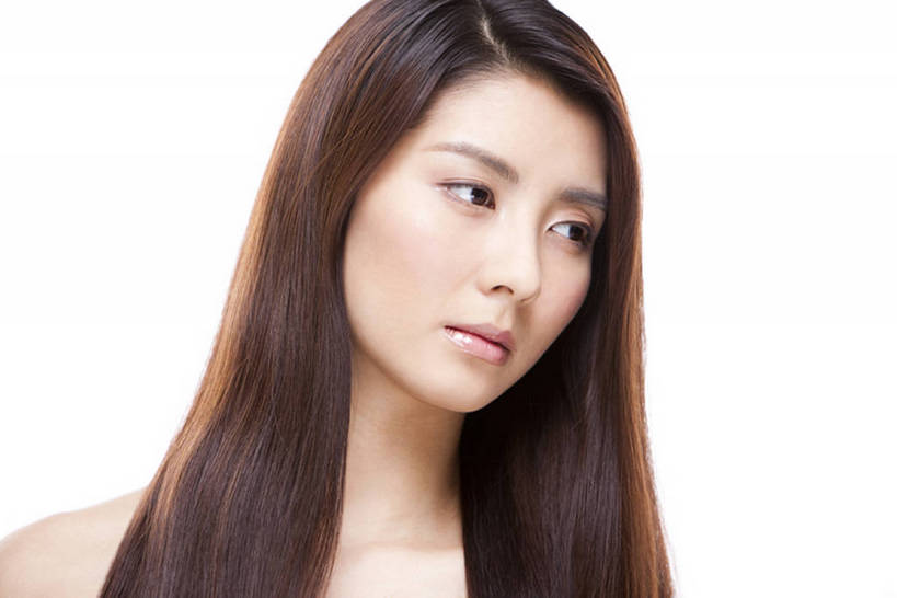 东方人,成年人,脸,头,脸颊,裸体,一个人,横图,特写,留白,白色背景,侧面,化妆,美容,北京,中国,亚洲,仅一个年轻女性,仅一个女性,仅一个人,护肤,准备,发光,干净,裸露,肩膀,白色,保养,享受,休闲,健康,放松,美女,保健,摄影,影棚,护发素,皮肤,光滑,卫生,高雅,优美,简单,关爱,清新,摄影棚,肖像,裸,东亚,纯净,养颜,美发用品,柔和,细腻,平滑,美化,完美,年轻女性,女人,女性,亚洲人,中国人,年轻人,头部,长发,脸部,脸蛋,面部,彩图,影棚拍摄,拍摄,SPA美容,魅力,美人,bj175