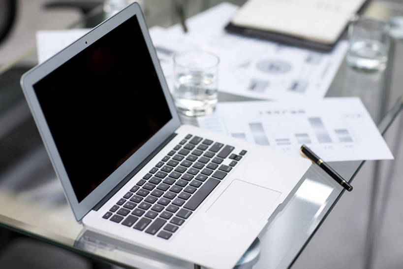 无人,办公室,横图,室内,白天,商务,笔记本电脑,互联网,技术,静物,北京,中国,亚洲,屏幕,图表,文件,办公用品,联系,现代,书桌,文具,学习用品,摄影,生长,技巧,文具用品,手艺,东亚,计划书,完成,无线电技术,技能,技艺,计算机,彩图,妙技,本领,好消息,财务报告,bj175